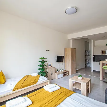 Executive Bright Apt. By Ruterra Prague Exterior photo